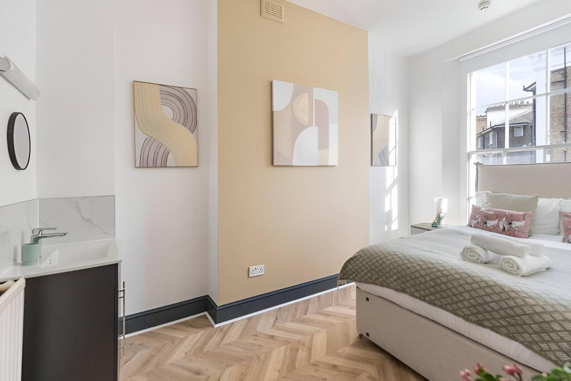 Appartamento 8br Gem In Prime Location Perfect For Group